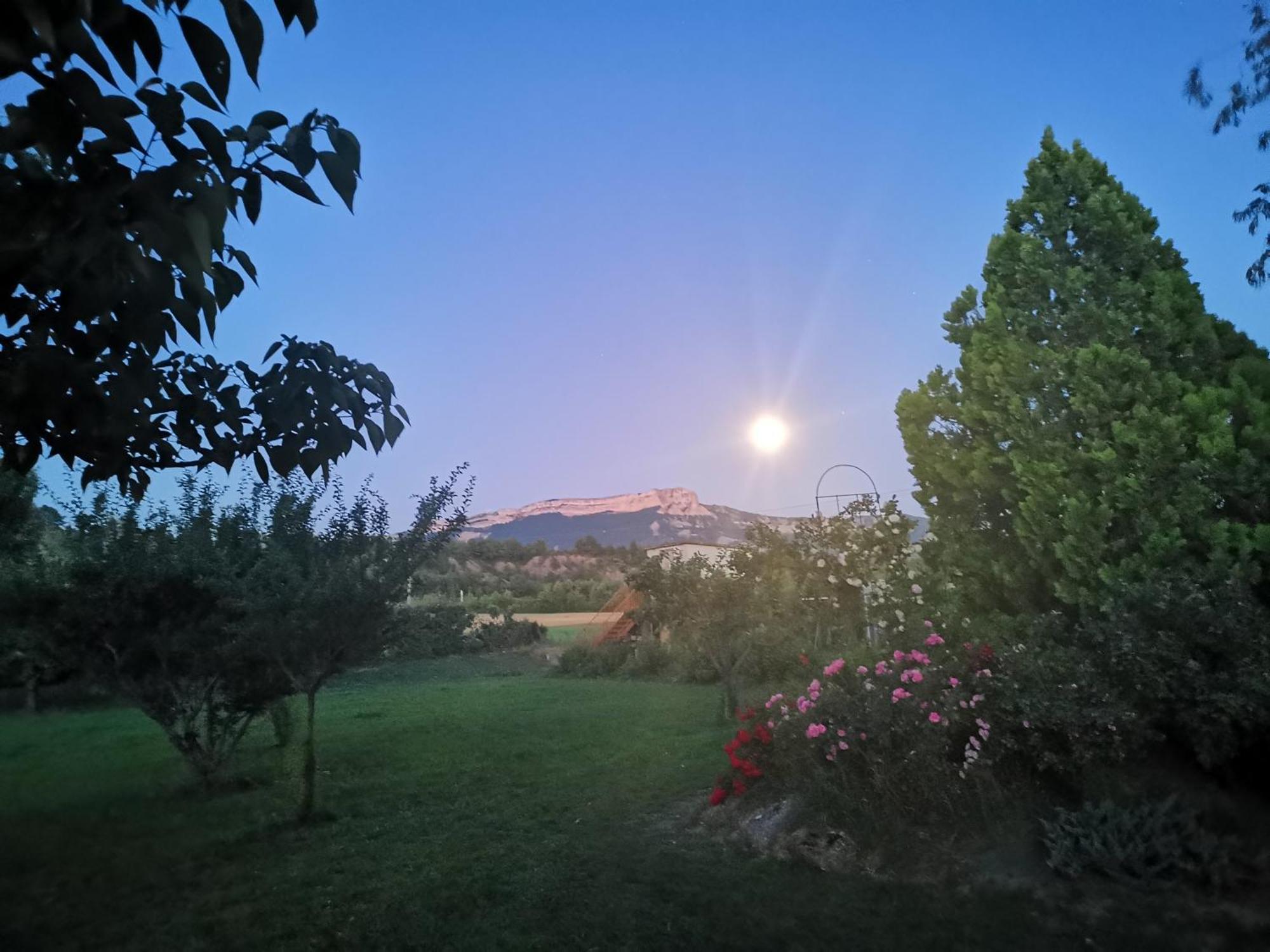 Le Petit Caboulot En Pleine Nature Vaumeilh Exterior foto